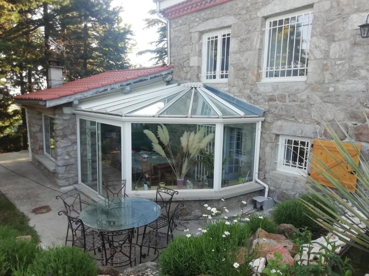 Chez Sophie Et Gilles Bed & Breakfast Monistrol-sur-Loire Exterior foto