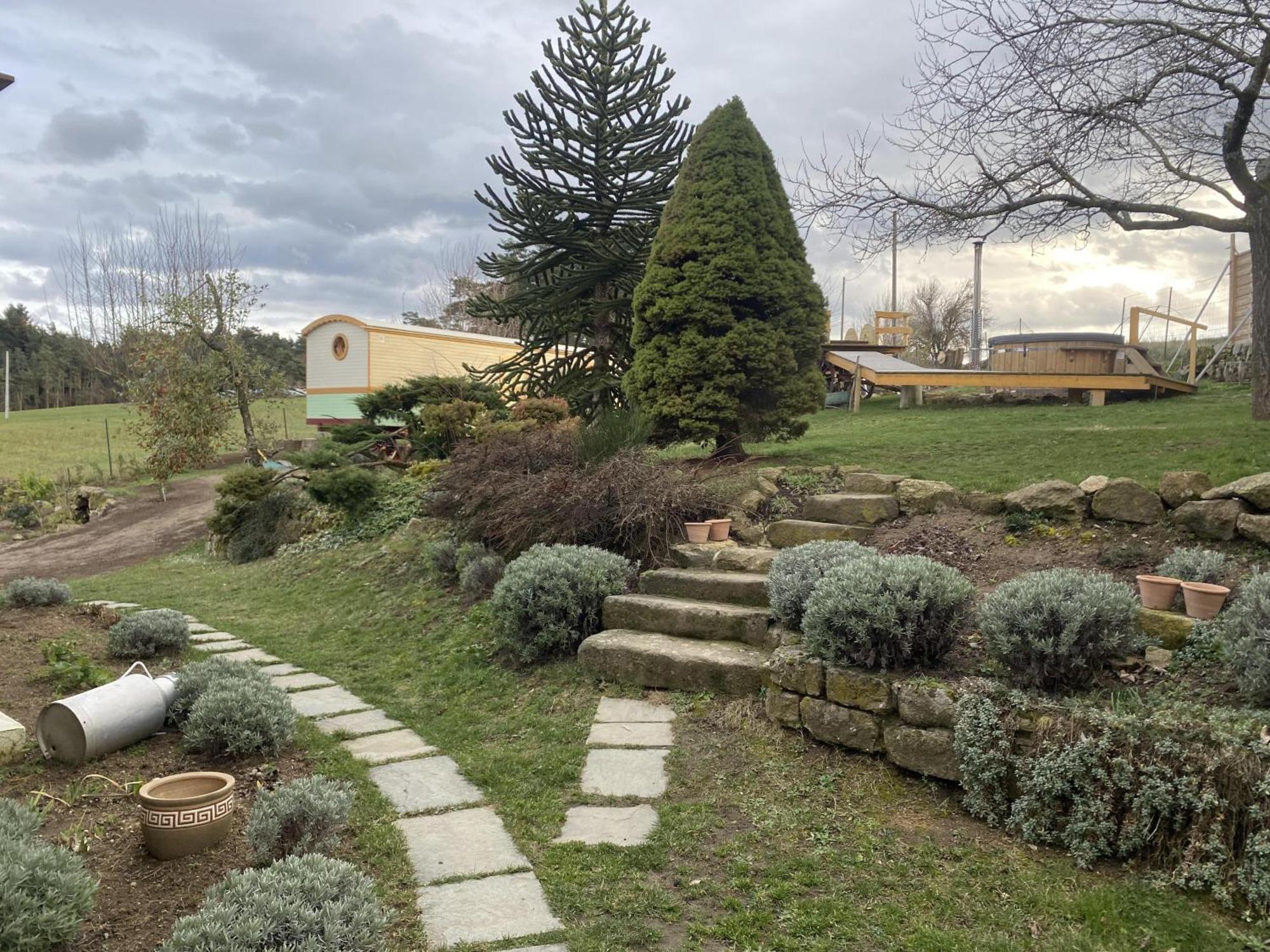 Chez Sophie Et Gilles Bed & Breakfast Monistrol-sur-Loire Exterior foto